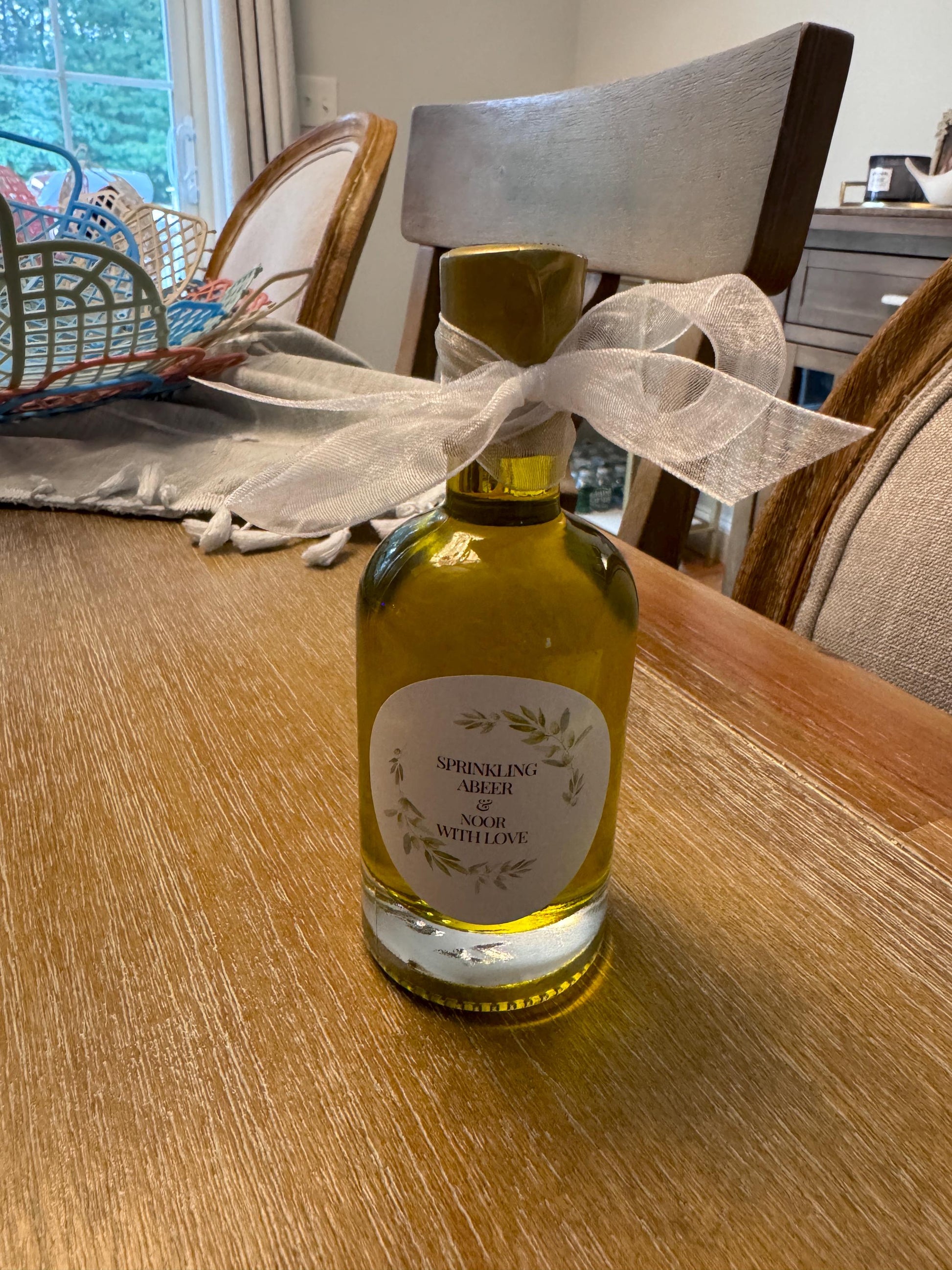 Personalized olive oil bottles party favors set of 10, oil favors for party